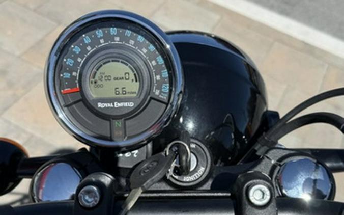 2024 Royal Enfield Meteor 350 Fireball Red