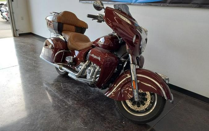 2020 Indian Motorcycle® Roadmaster® Burgundy Metallic