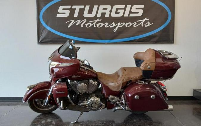 2020 Indian Motorcycle® Roadmaster® Burgundy Metallic