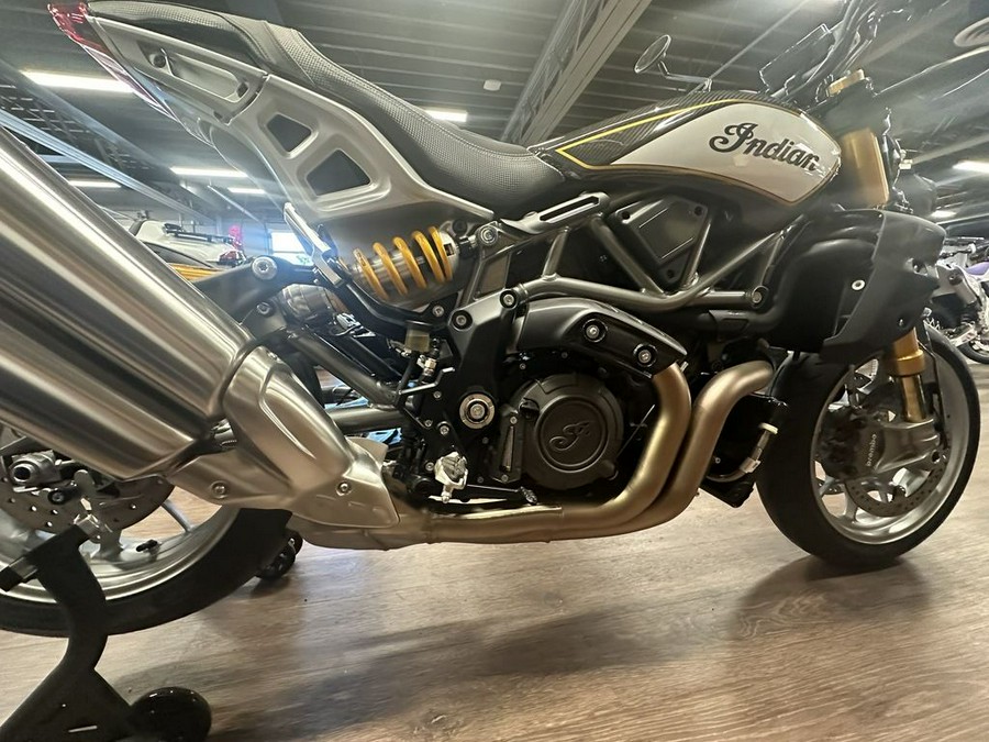 2023 Indian Motorcycle® FTR R Carbon Carbon Fiber