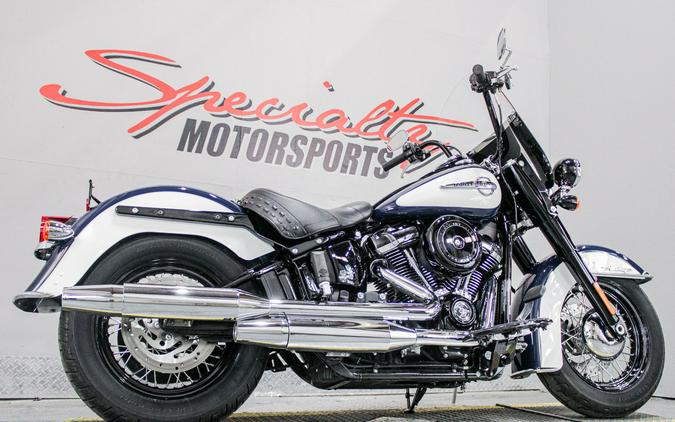 2019 Harley-Davidson Heritage Classic 107