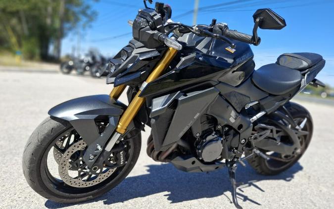 2023 Suzuki GSX-S1000