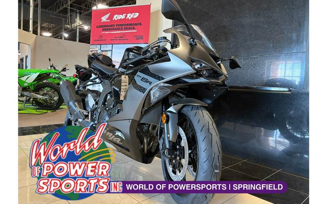 2026 Kawasaki NINJA ZX 6R BASE