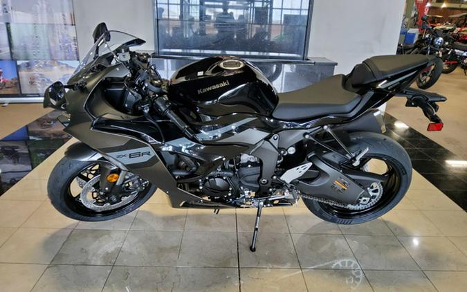 2026 Kawasaki Ninja ZX-6R Base