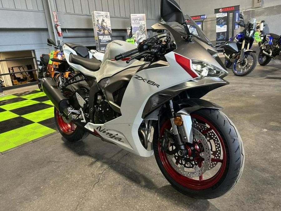 2025 Kawasaki Ninja ZX-6R ABS KRT Edition