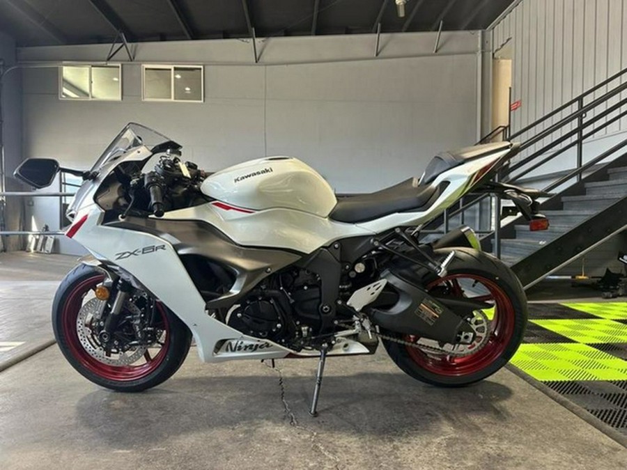 2025 Kawasaki Ninja ZX-6R ABS KRT Edition