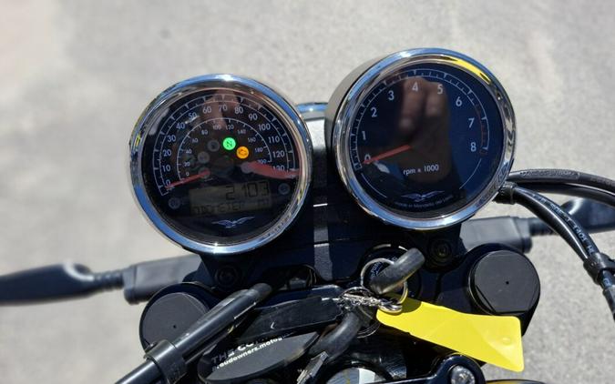 2023 Moto Guzzi V7 Special