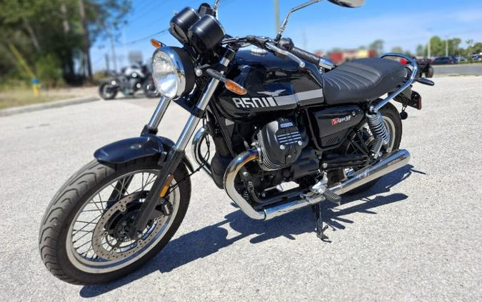 2023 Moto Guzzi V7 Special