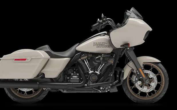 Harley-Davidson® Road Glide® ST White Sand Pearl