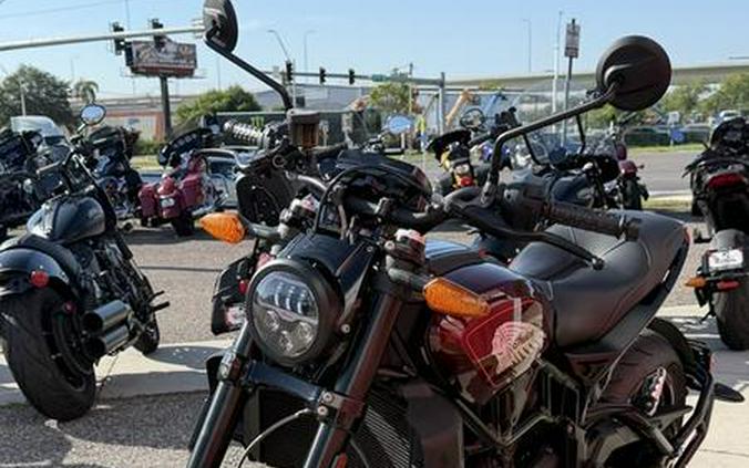 2022 Indian Motorcycle® FTR 1200 S, MAROON METALLIC