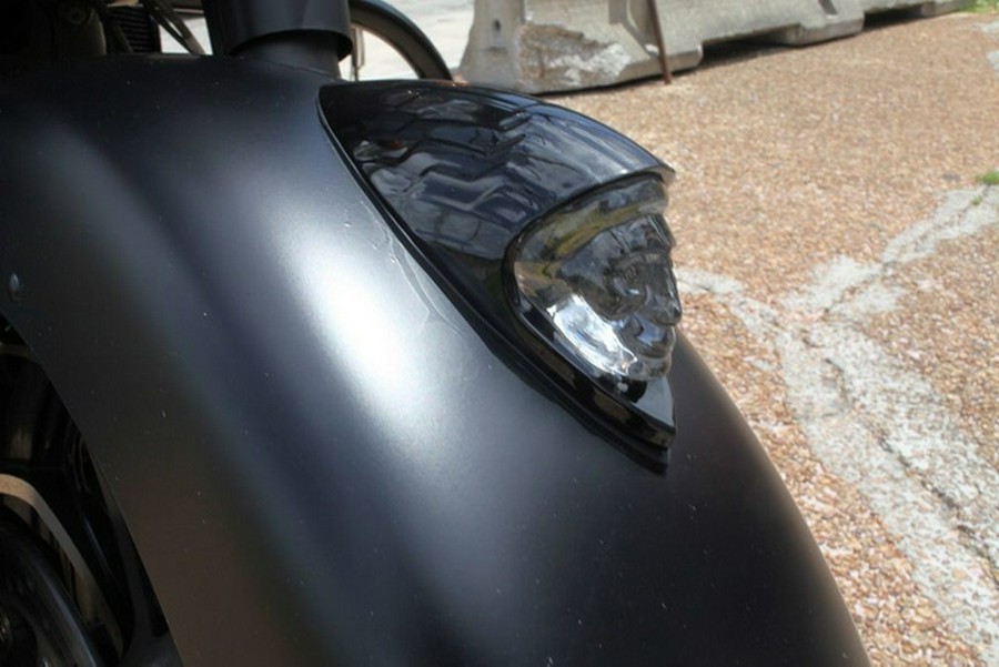 2019 Indian Chieftain Dark Horse Thunder Black Smoke Dark Horse Bronze Smoke