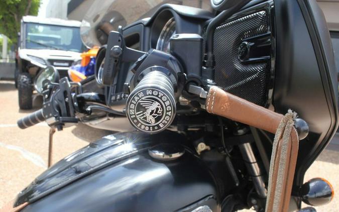 2019 Indian Chieftain Dark Horse Thunder Black Smoke Dark Horse Bronze Smoke