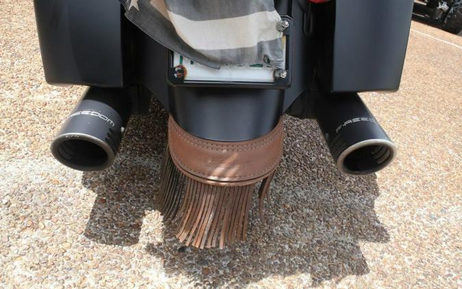 2019 Indian Chieftain Dark Horse Thunder Black Smoke Dark Horse Bronze Smoke