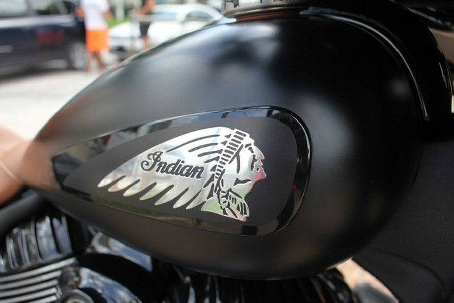 2019 Indian Chieftain Dark Horse Thunder Black Smoke Dark Horse Bronze Smoke