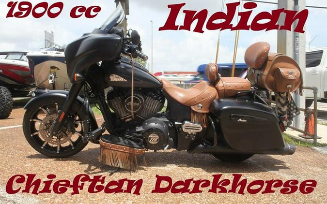 2019 Indian Chieftain Dark Horse Thunder Black Smoke Dark Horse Bronze Smoke