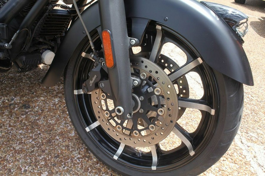 2019 Indian Chieftain Dark Horse Thunder Black Smoke Dark Horse Bronze Smoke