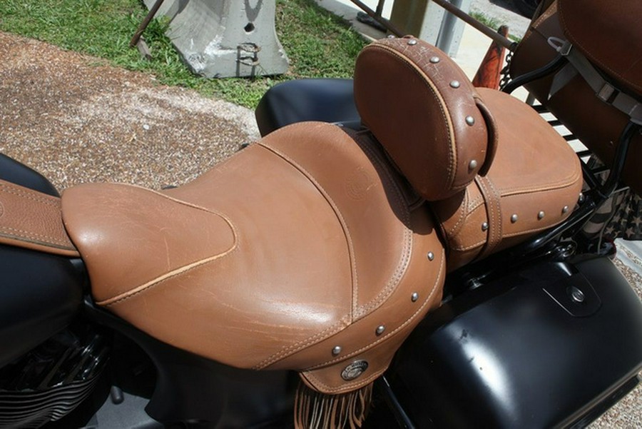 2019 Indian Chieftain Dark Horse Thunder Black Smoke Dark Horse Bronze Smoke