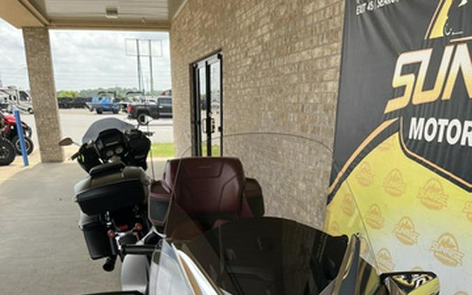 2014 Can-Am Spyder RT Limited - SE6