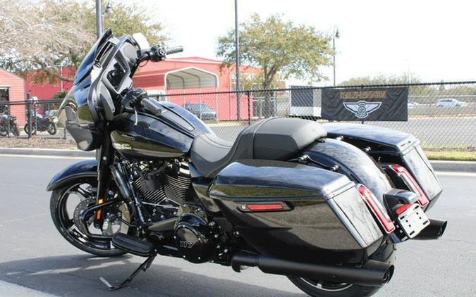 2024 Harley-Davidson FLHX - Street Glide