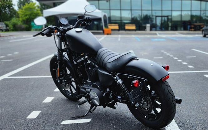 2022 Harley-Davidson Iron 883