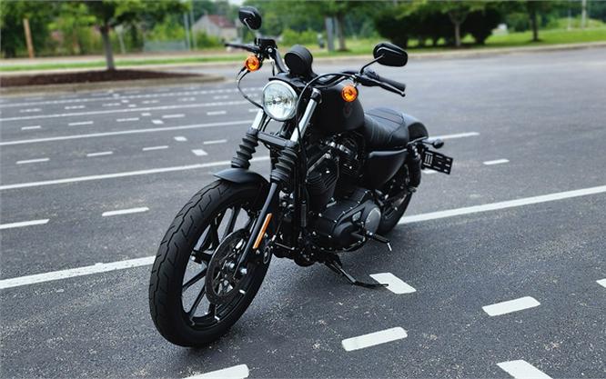 2022 Harley-Davidson Iron 883