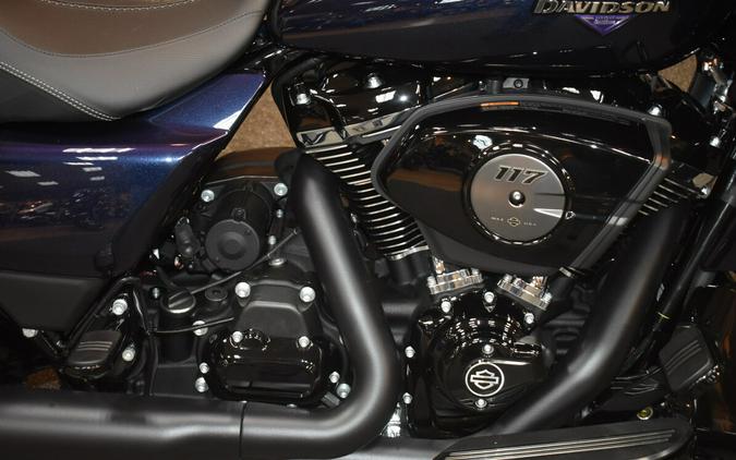 FLTRX 2025 Road Glide®