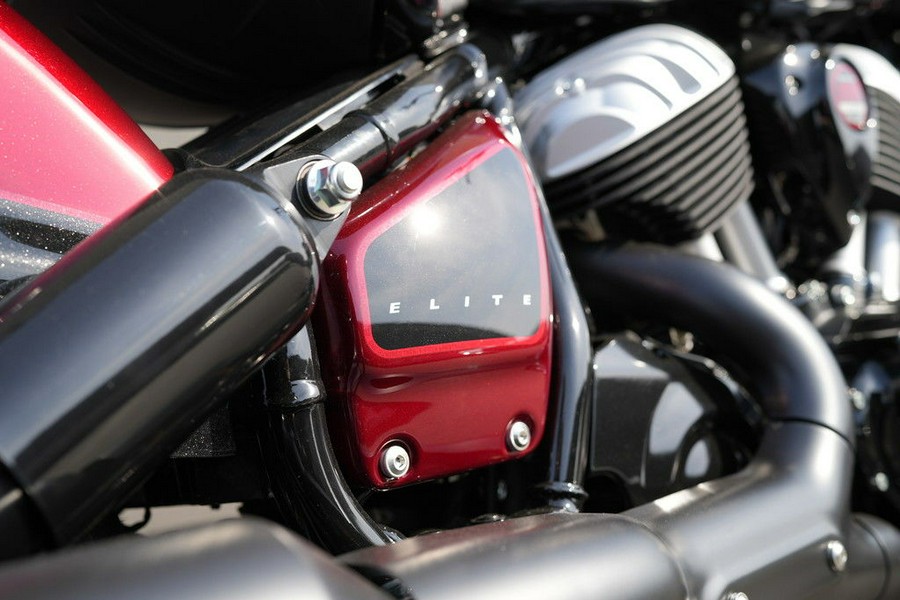 2026 Indian Motorcycle® Chief Vintage 125th Anniversary Edition 125th Anniversary Red with Black Cr