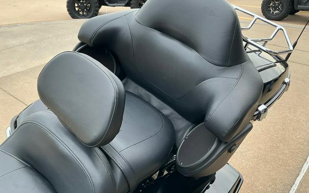 2015 Harley-Davidson® ULTRA CLASSIC LIMITED