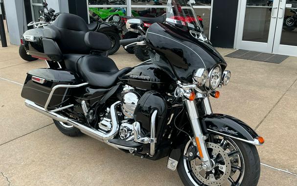 2015 Harley-Davidson® ULTRA CLASSIC LIMITED