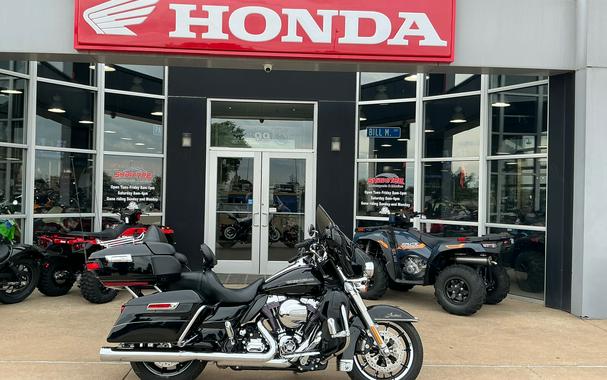 2015 Harley-Davidson® ULTRA CLASSIC LIMITED