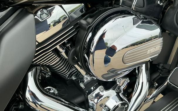 2015 Harley-Davidson® ULTRA CLASSIC LIMITED