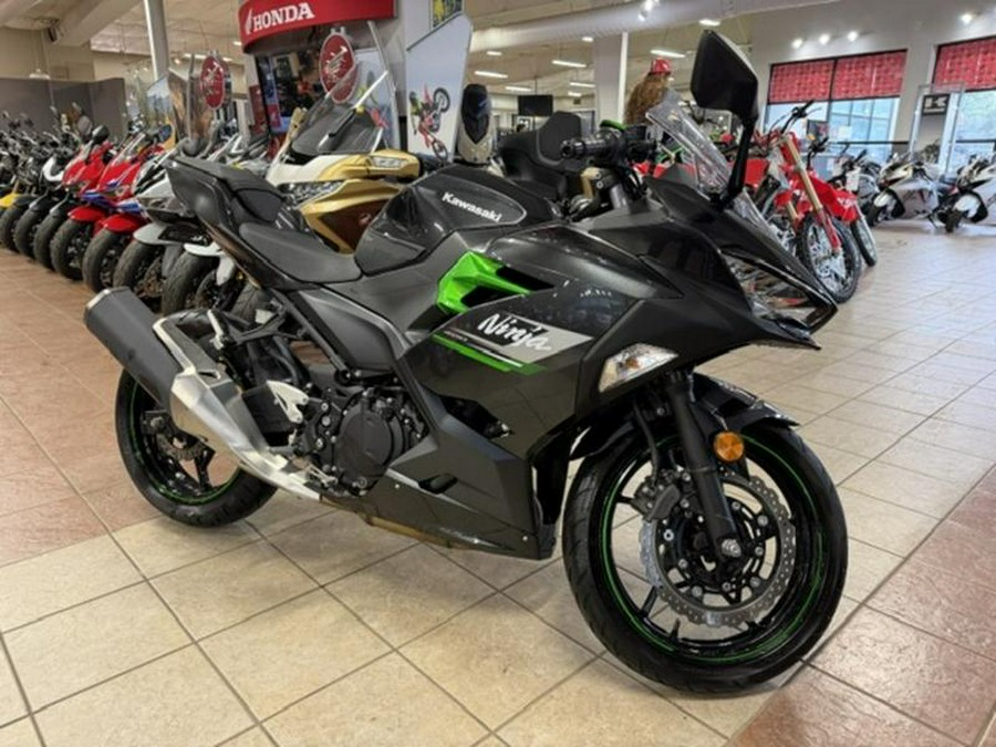 2023 Kawasaki Ninja 400