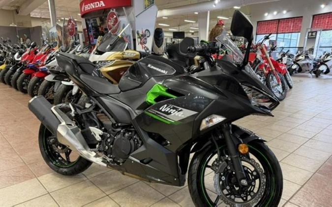 2023 Kawasaki Ninja 400