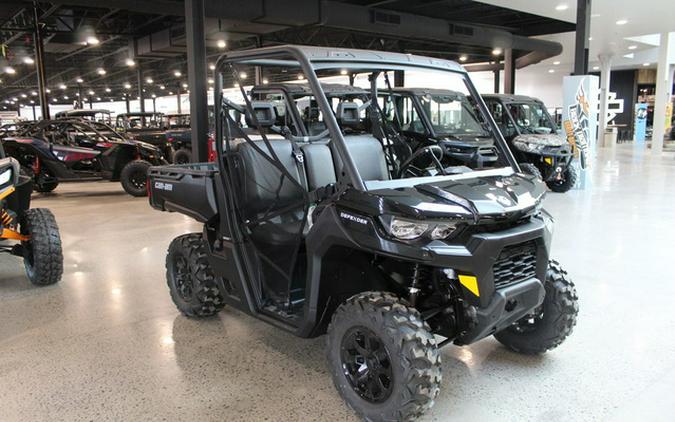 2026 Can-Am SSV DEF DPS 62 HD9 BK 26