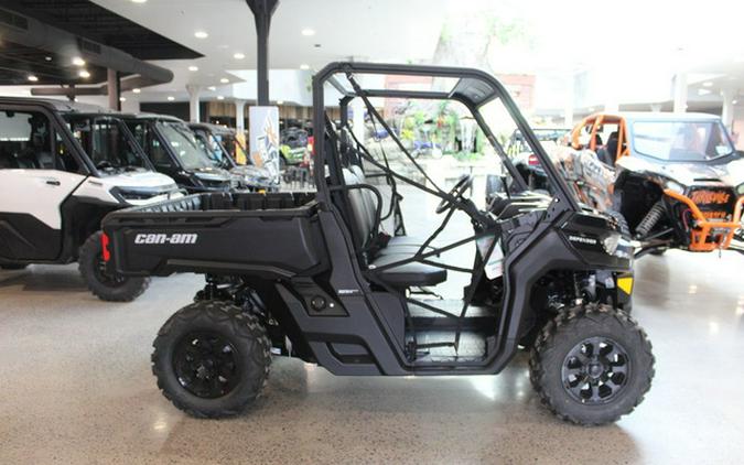 2026 Can-Am SSV DEF DPS 62 HD9 BK 26