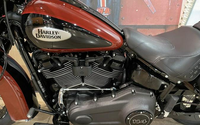 2024 Harley-Davidson Softail FLHCS - Heritage Classic