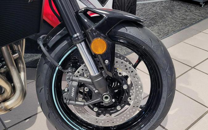 2025 Kawasaki Z900 ABS Galaxy Silver/Metallic Spark Black