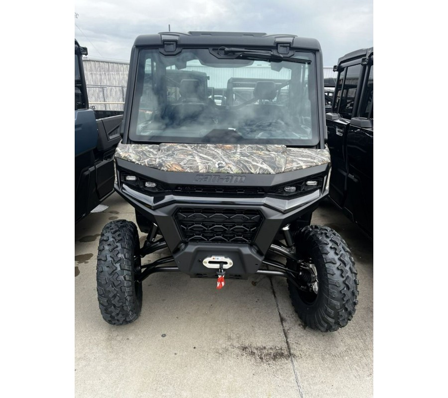 2026 Can-Am Defender XT CAB HD11