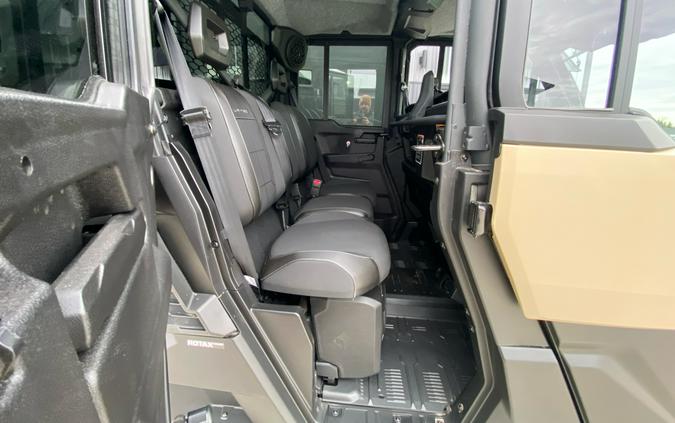 2027 Can-Am Defender XU MAX Limited HD11