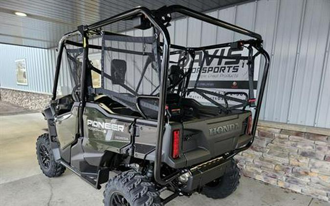 2025 Honda Pioneer 1000-5 Deluxe