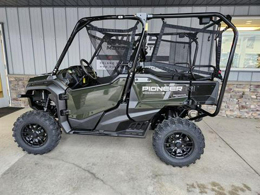 2025 Honda Pioneer 1000-5 Deluxe
