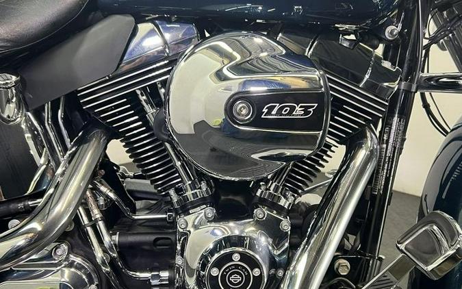2016 Harley-Davidson® FLSTC - Heritage Softail® Classic