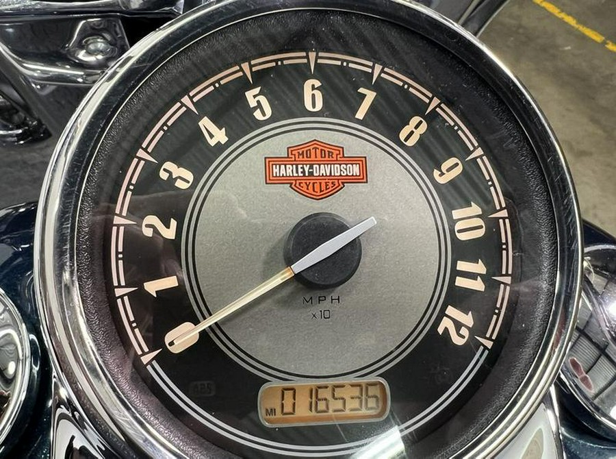 2016 Harley-Davidson® FLSTC - Heritage Softail® Classic
