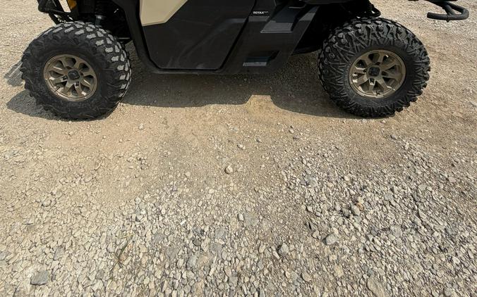 2024 Can-Am Defender Limited
