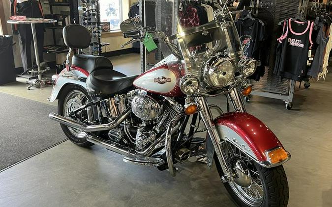 2005 Harley-Davidson® FLSTC - Heritage Softail® Classic