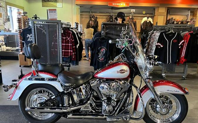 2005 Harley-Davidson® FLSTC - Heritage Softail® Classic