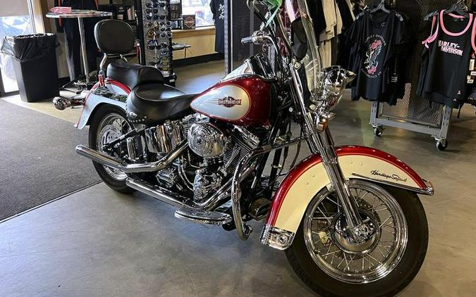 2005 Harley-Davidson® FLSTC - Heritage Softail® Classic