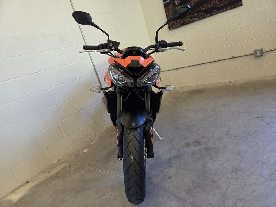 2025 Triumph Street Triple 765 R