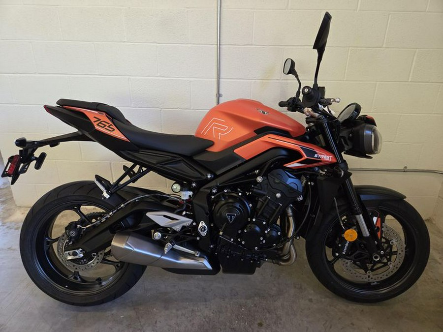 2025 Triumph Street Triple 765 R