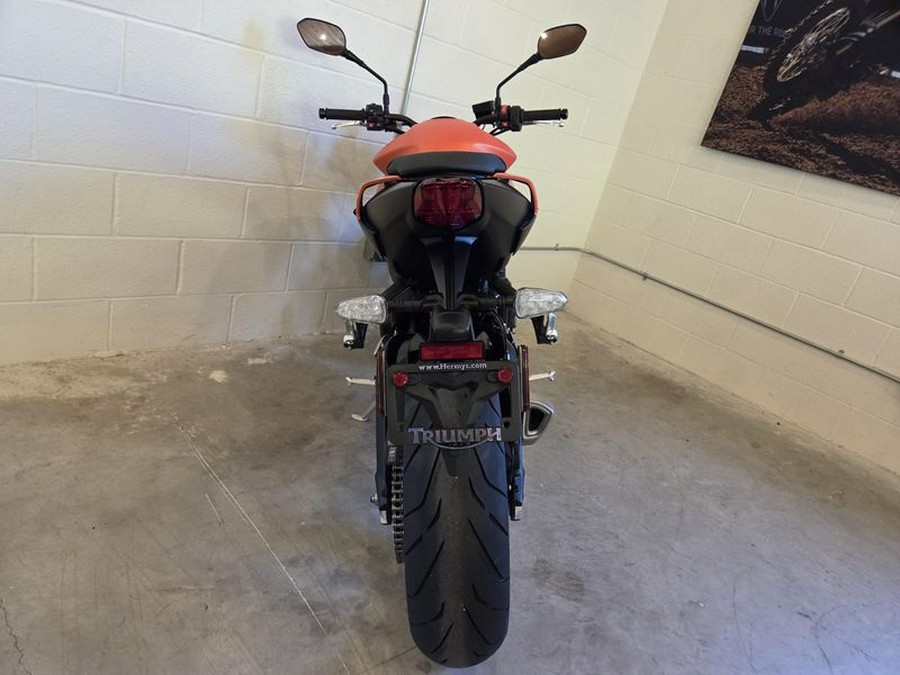 2025 Triumph Street Triple 765 R